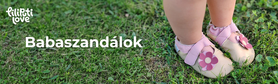 Barefoot babaszandálok a legelső lépésektől kezdve egész kisgyermekkorban. Könnyű, rugalmas kialakításuk szabad mozgást tesz lehetővé, és támogatják a lábak természetes, egészséges fejlődését. Ortopéd orvosok ajánlásával.